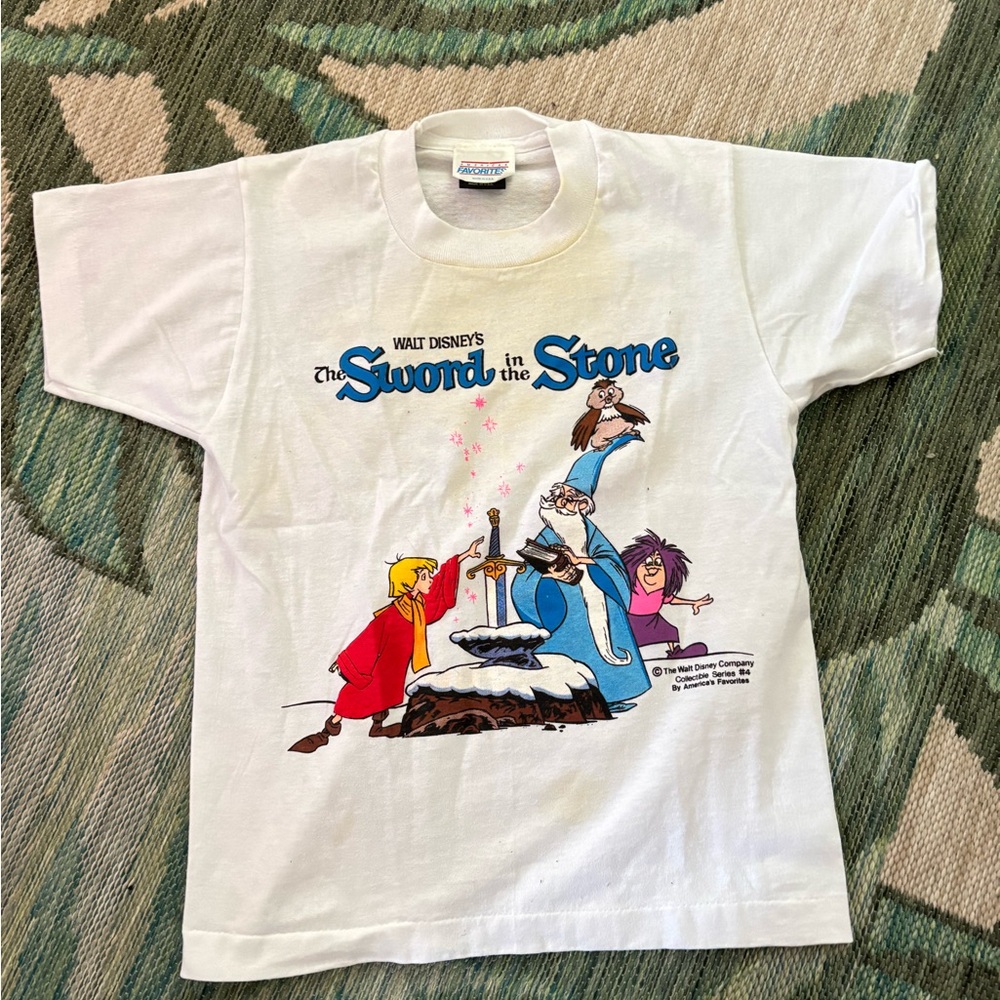 ✨SOLD✨Disney Kids White Tee - Sword in the Stone Design